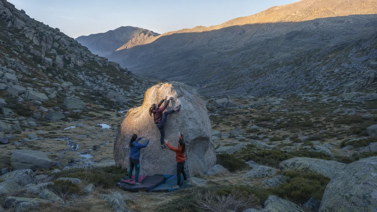 Escalada en Hoyamoros